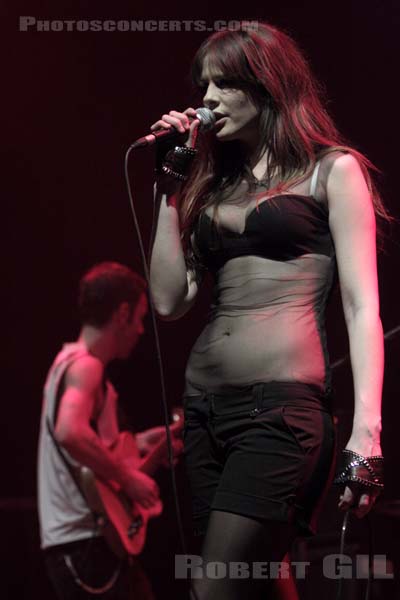 CONTROL - 2010-02-08 - PARIS - Olympia - 